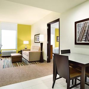 One-Bedroom King Suite Non-Smoking
